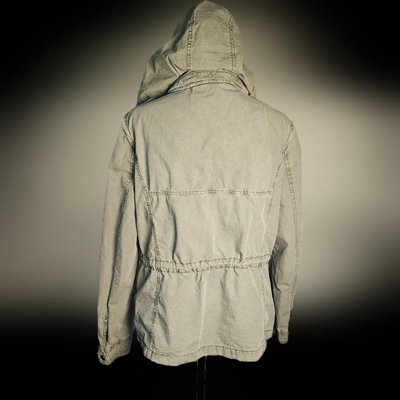 Levis Army Green  Utility Cargo Jacket Size Large Pockets with hideable hood - Picture 5 of 15